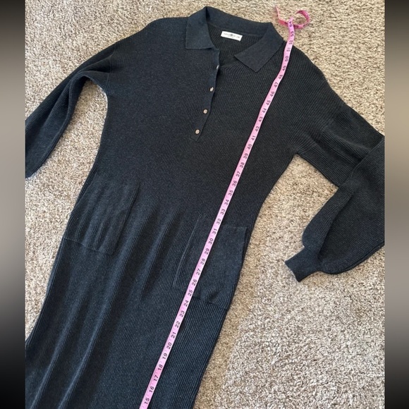 Natural Life Rib Knit Sweater Maxi Dress in Charcoal
size Small/Medium - Picture 12 of 12